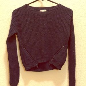 Navy blue crop sweater